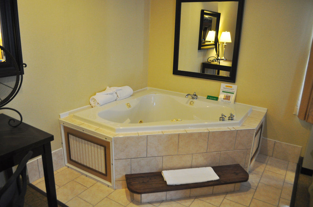 Harbor House 2*