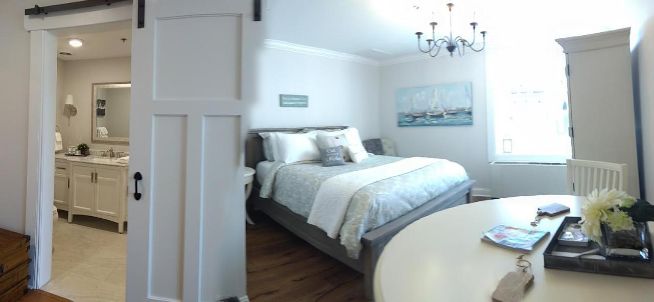 Hotel Harbor House 2*