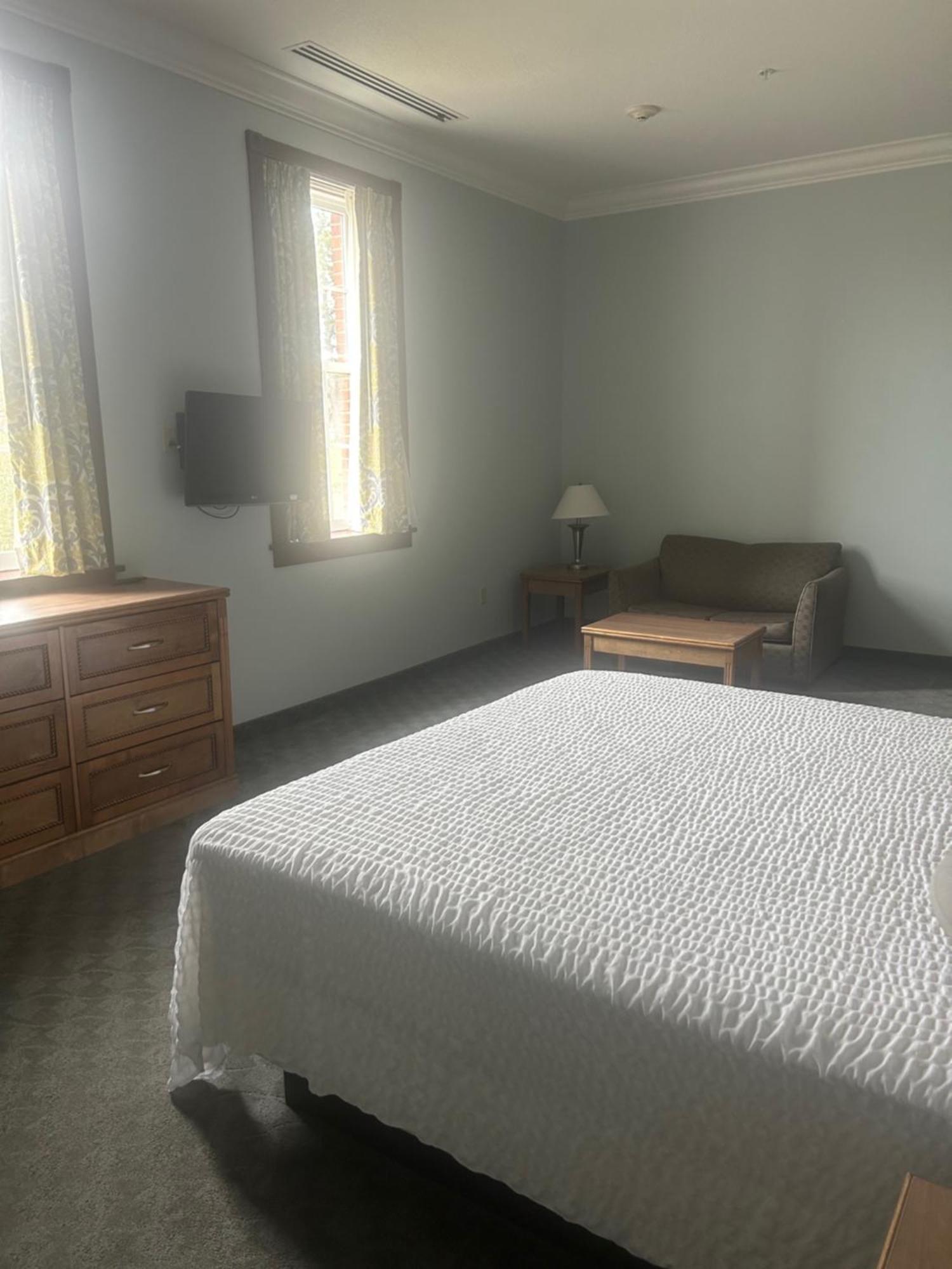 Harbor House Hotel Sackets Harbor