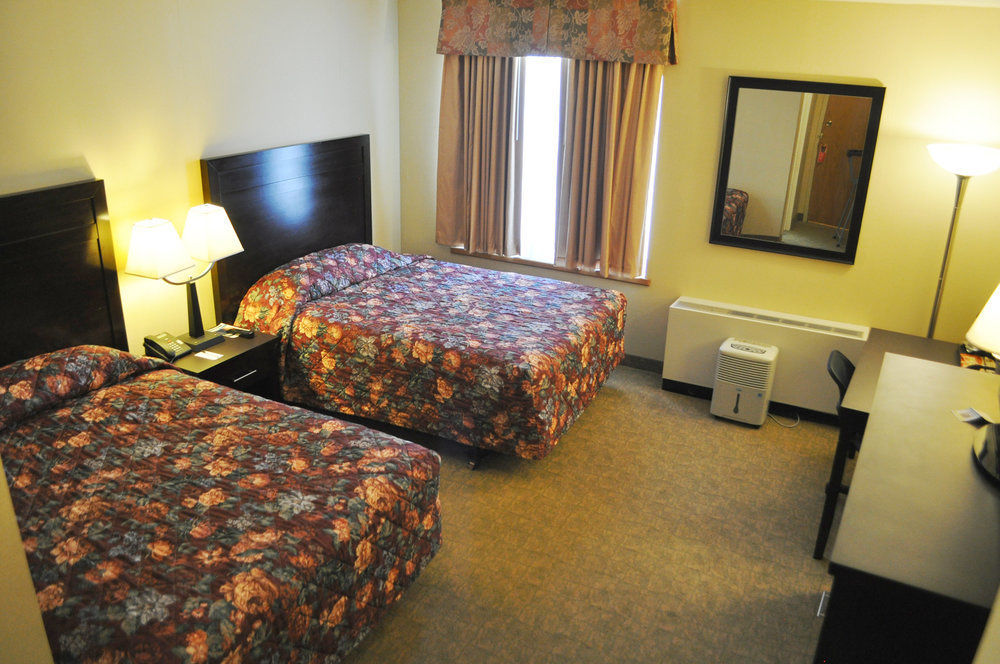 Harbor House Hotel 2*