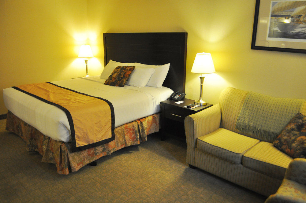 Hotel Harbor House
