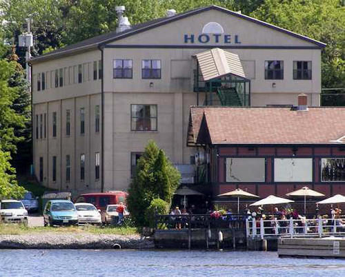 Harbor House 2* Sackets Harbor